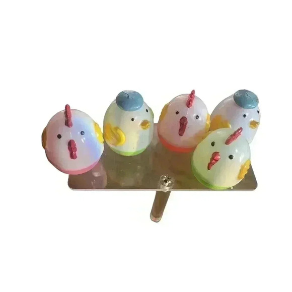 Easter Plastic Little Chicken‎ 5 1" Eggs Vintage collectible - Picture 1 of 6